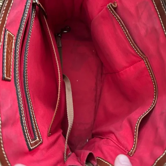 Dooney & Bourke Womens Grey Leather
Lizard Embossed Top Zip Satchel handbag. - Picture 2 of 12